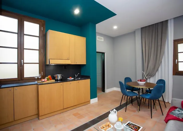 Casual Rinascimento 3*