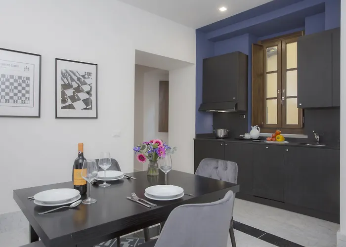 Casual Rinascimento Florence